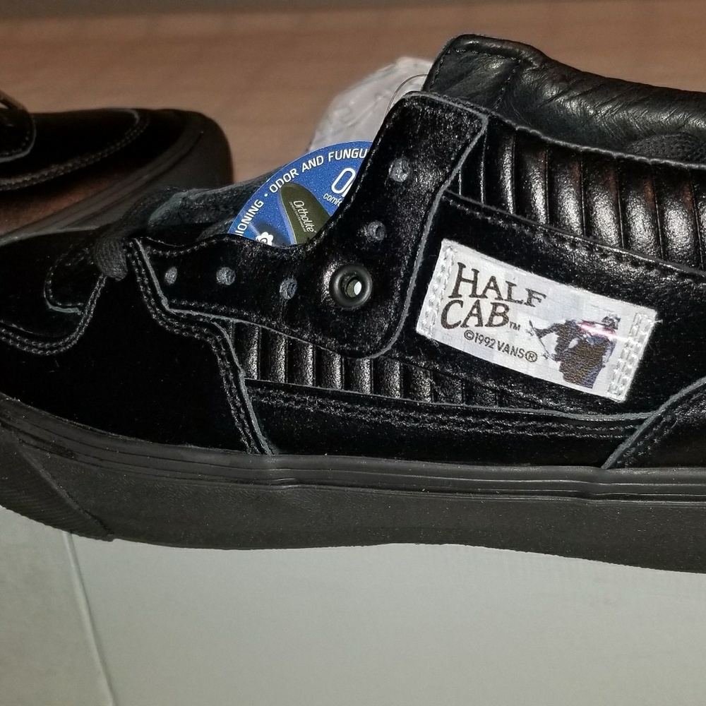Vans x Star Wars "Darth Vader" Half Cab Pro Skate